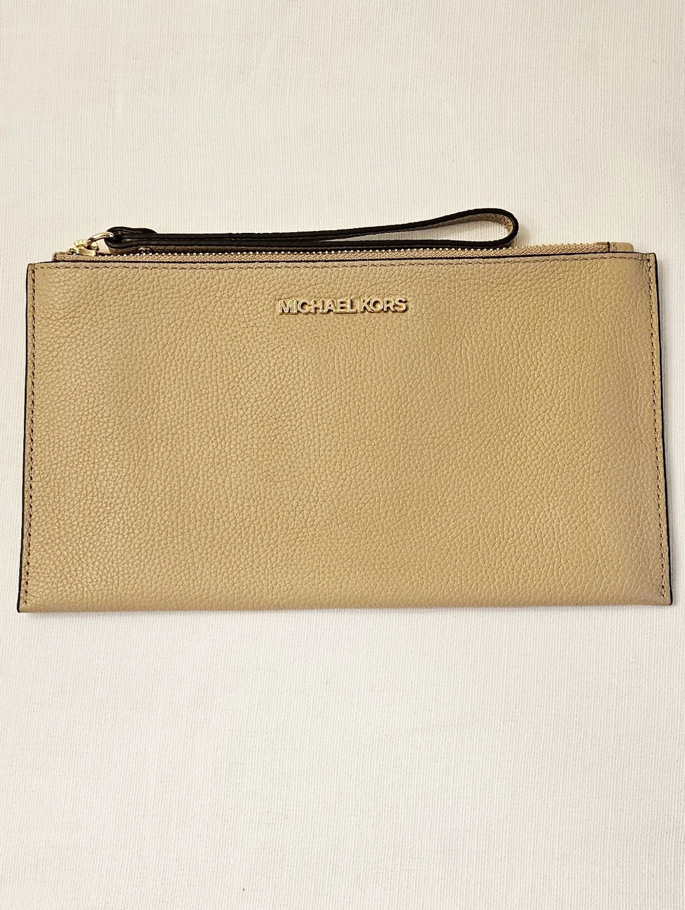 Michael Kors Beige Tan Leather Wristlet Clutch